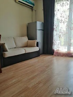 アパート Summer Breeze Apartment, *
